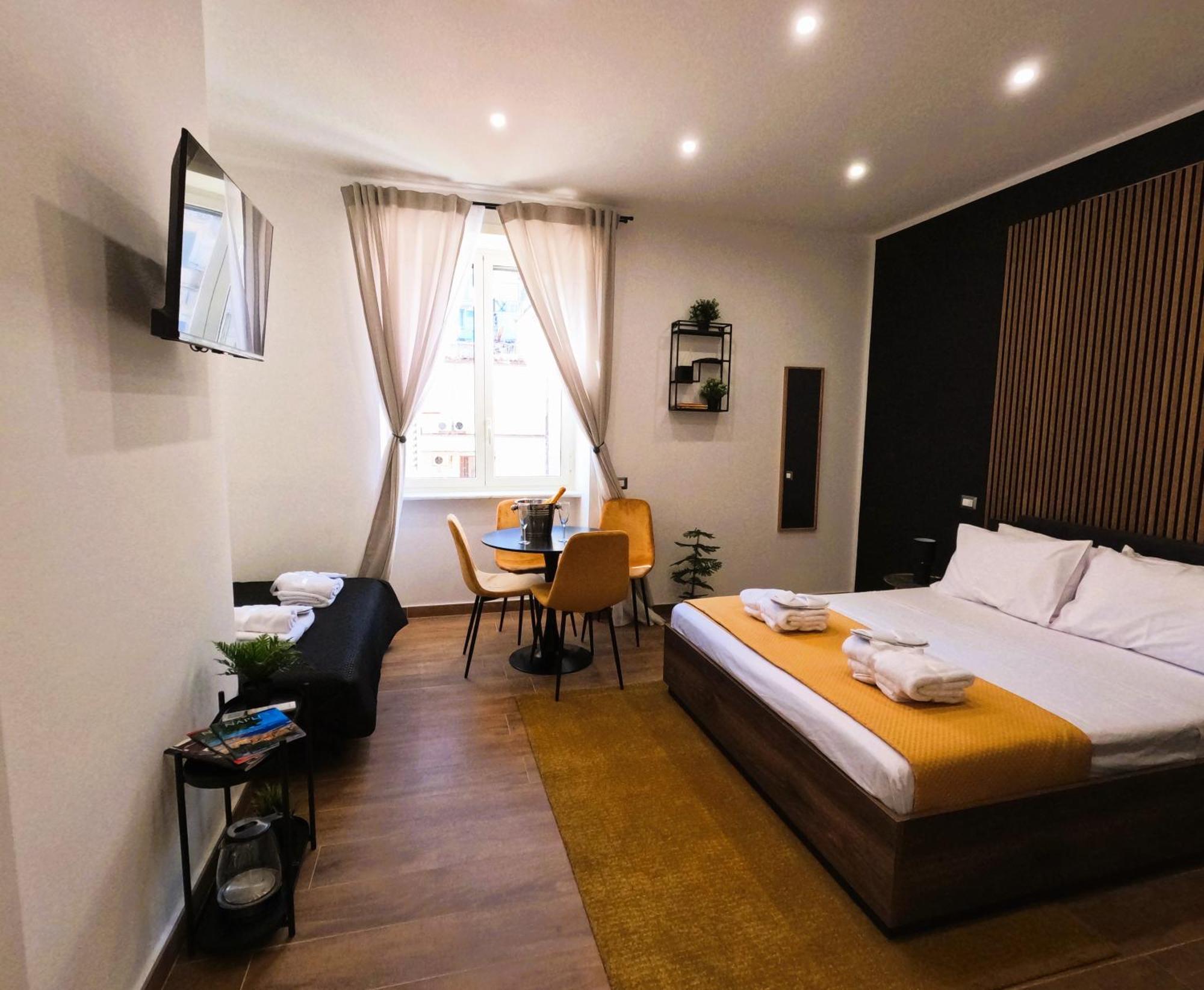 Blackwoody Contemporary Rooms - Napoli Centro Storico Exterior photo